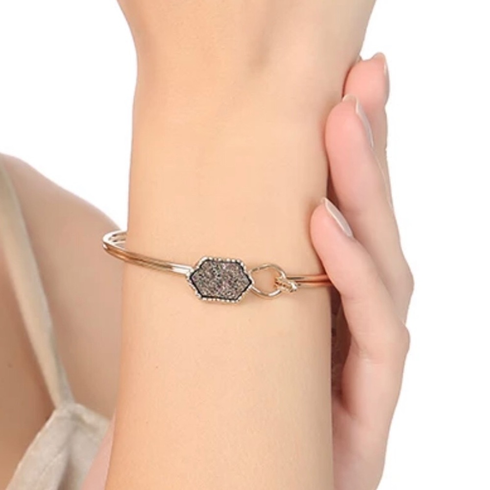 Bracelet - Picture 3 of 4